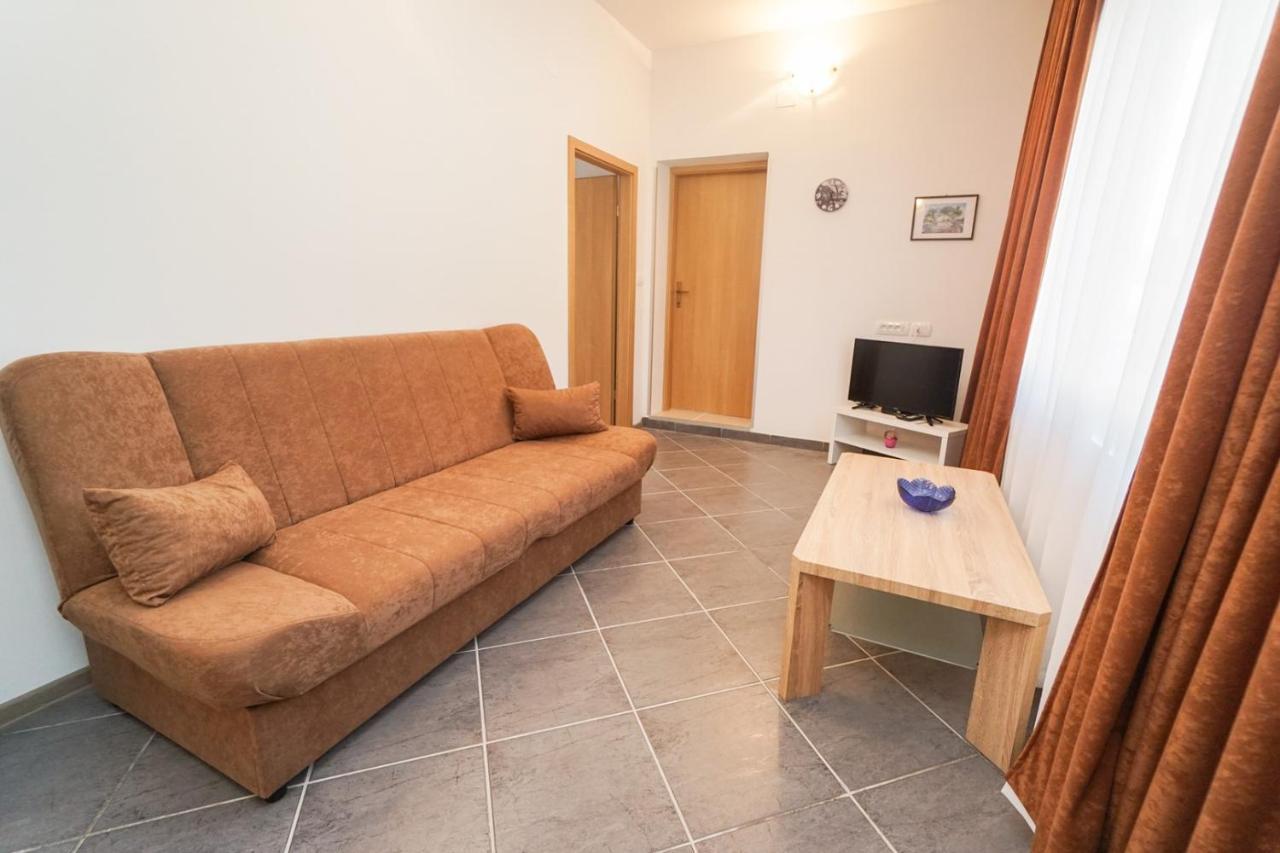 Apartments Mira Savudrija Crveni Vrh Dış mekan fotoğraf