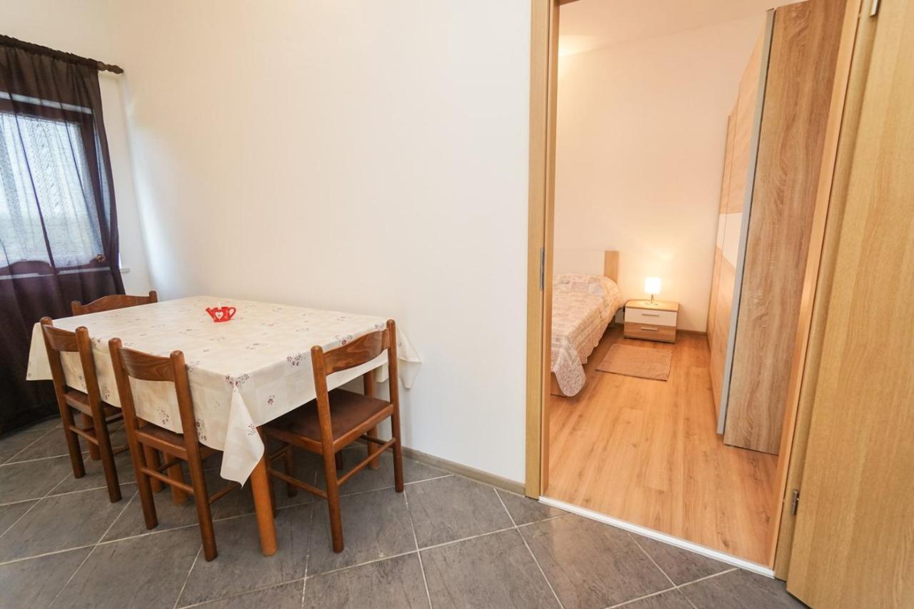 Apartments Mira Savudrija Crveni Vrh Dış mekan fotoğraf